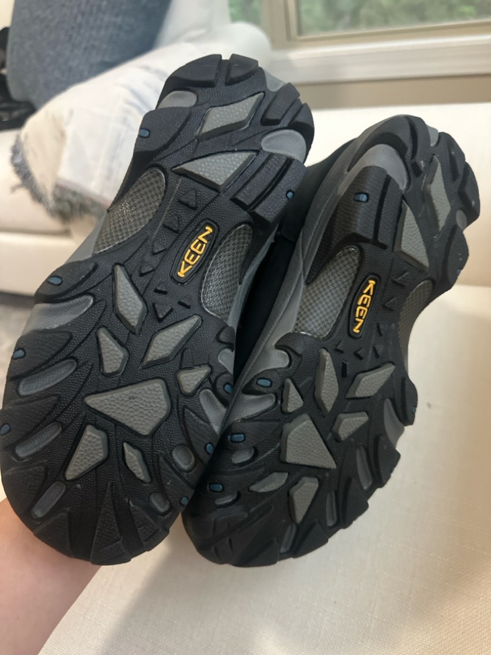 New KEEN Women’s Winter Boots Size 8 Black Insulated Waterproof Snow Boots - Picture 6 of 8
